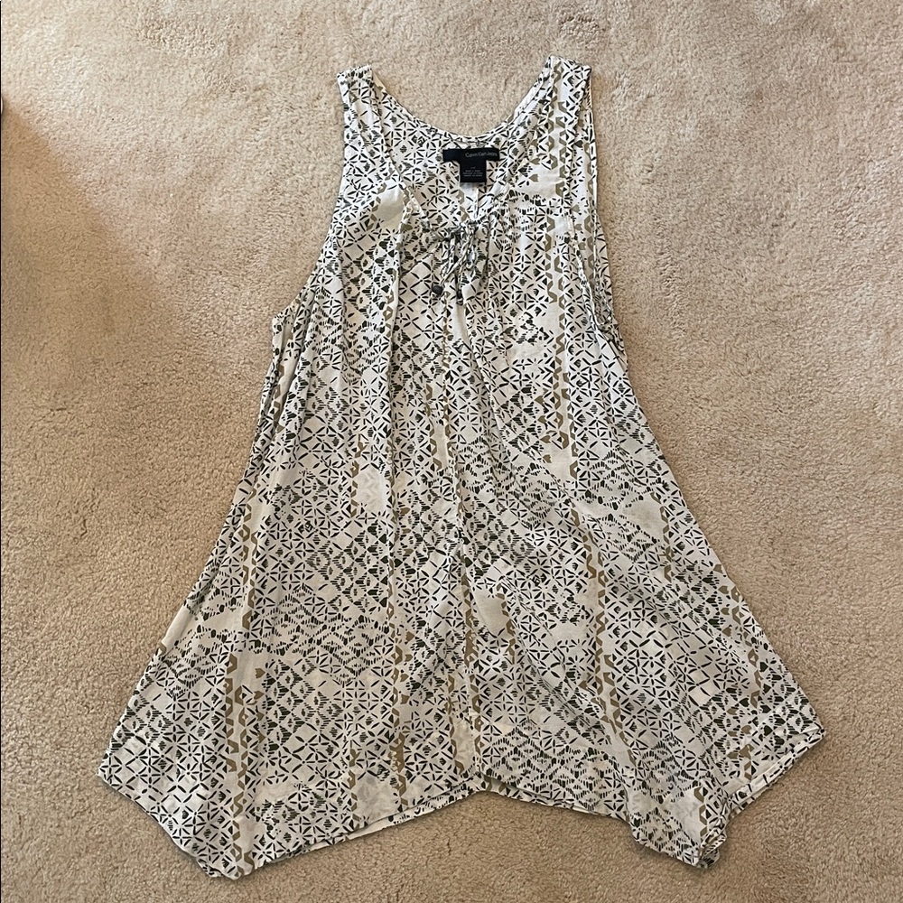 Calvin Klein Geometric Print Sleeveless Blouse